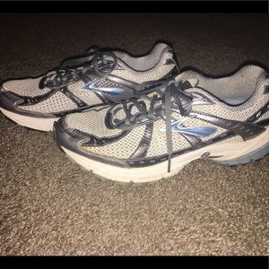 Women’s Brooks